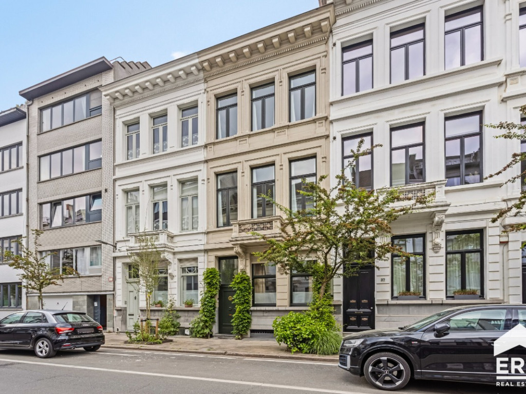 Tolstraat - 35 - - 2000