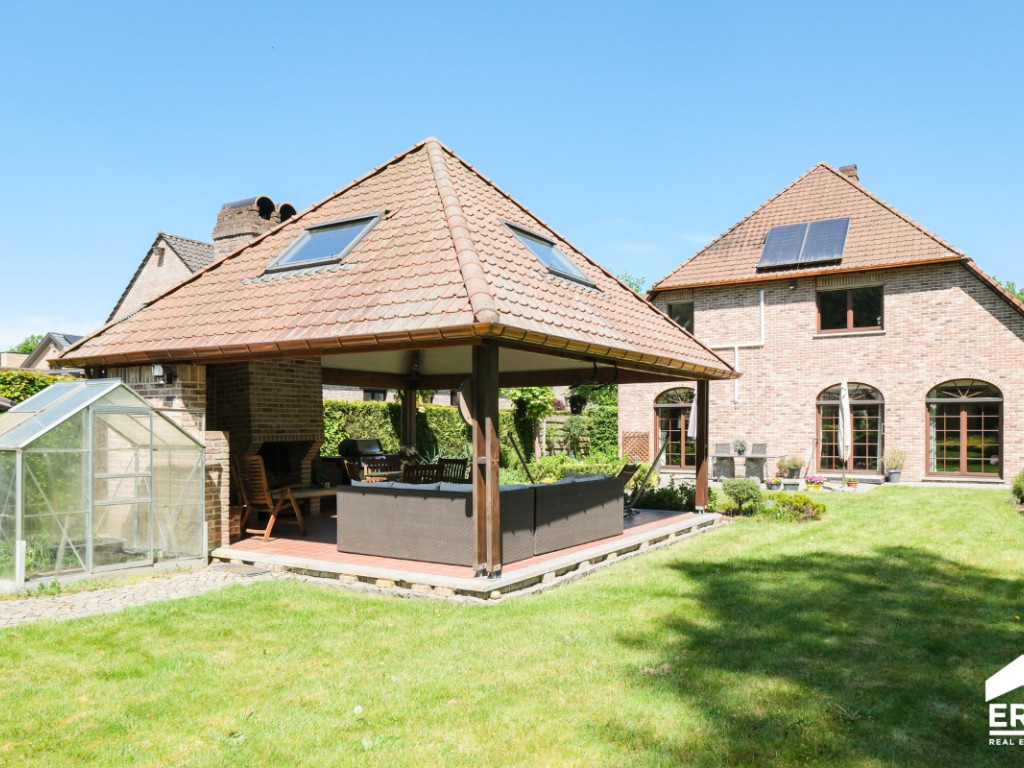 Hoogstraat - 67 - - 3690