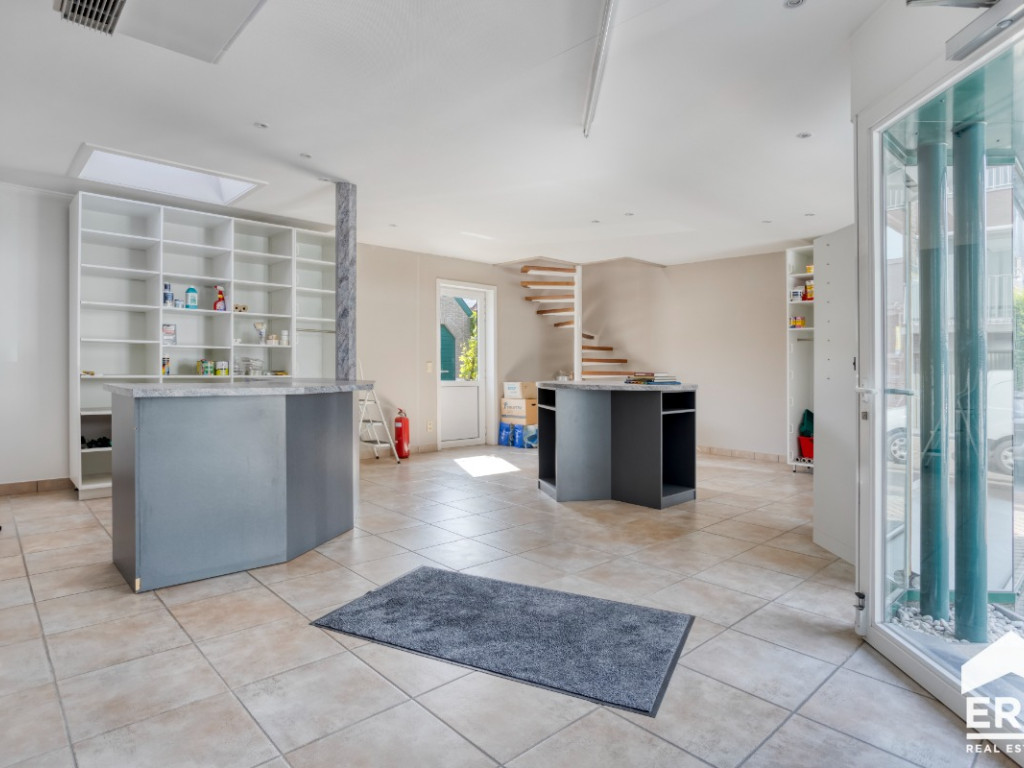 Schoolstraat - 1 - - 8750