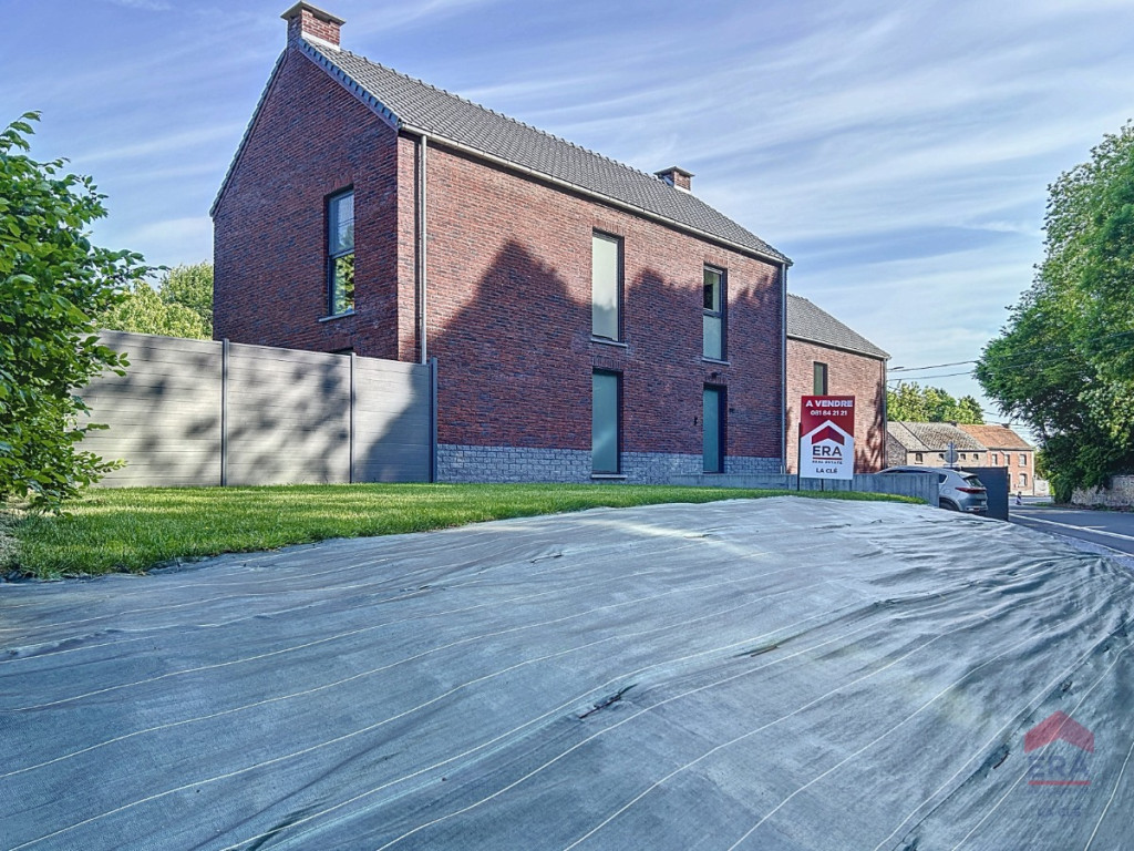 Rue de Branchon - 118 - - 5380