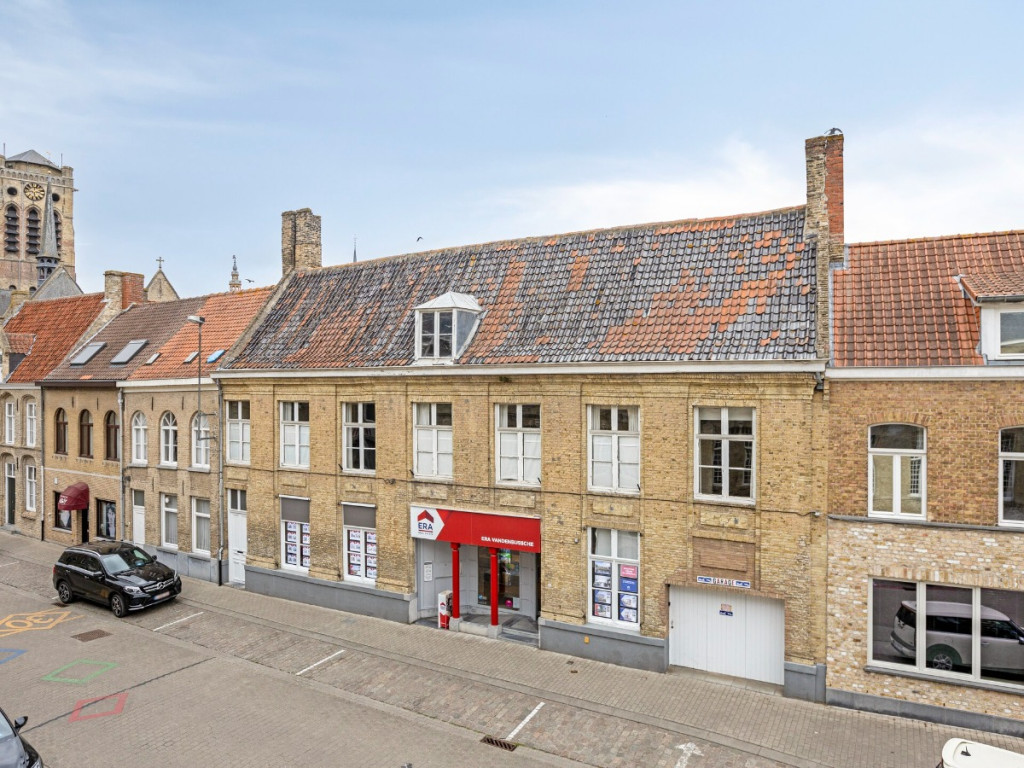 Houtmarkt - 9 - - 8630