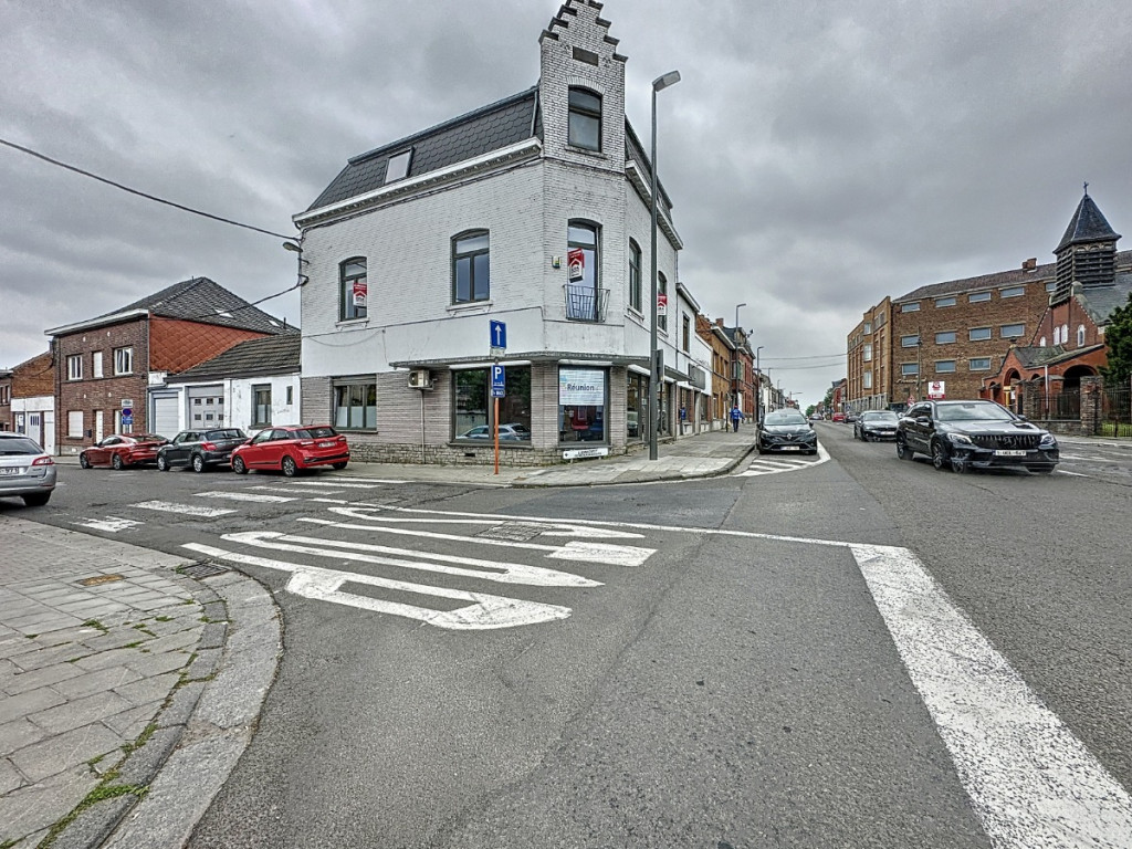 Avenue Maréchal Foch - 775 - - 7012
