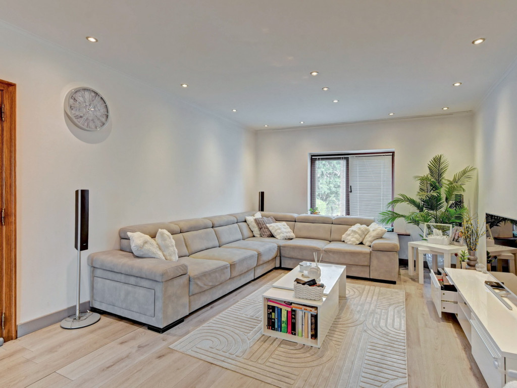 Hofstraat - 34 - - 3070