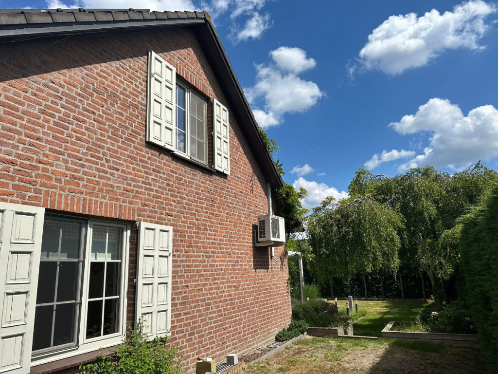 Hoogveldstraat - 23 - - 3960