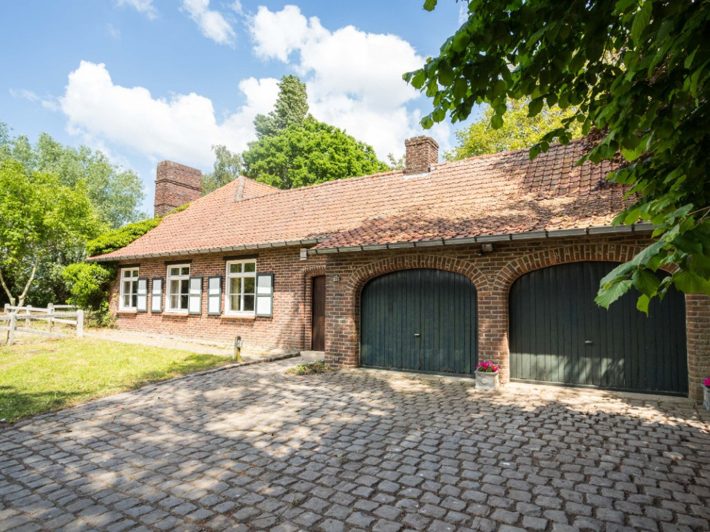 Waffelstraat - 2 - - 8551