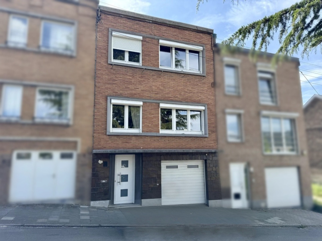Place Verhaeren - 50 - - 4100