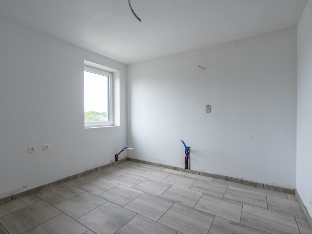 Rue du Rahet - 11 - - 6990