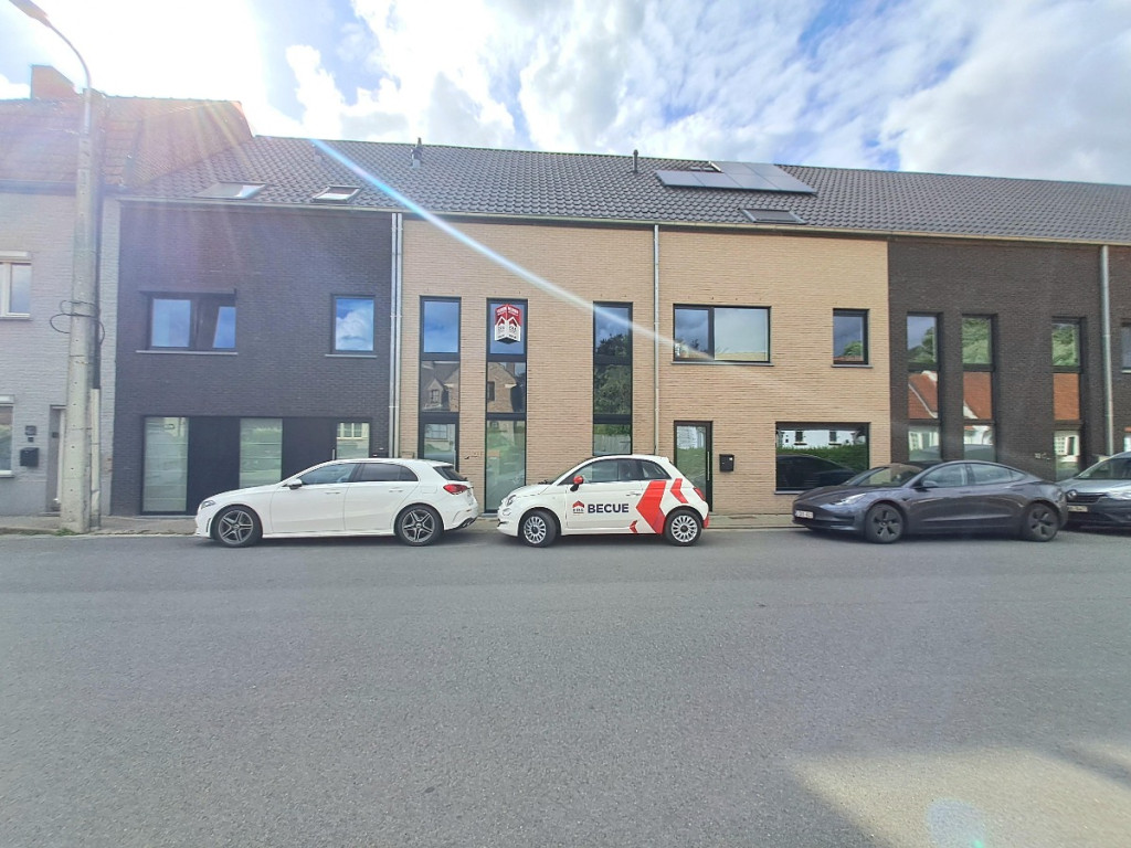 Kwadepoelstraat - 10F - - 8550