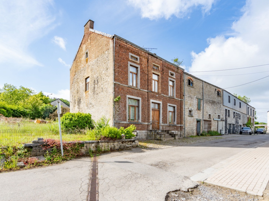 Rue d'Aye - 4 - - 6900