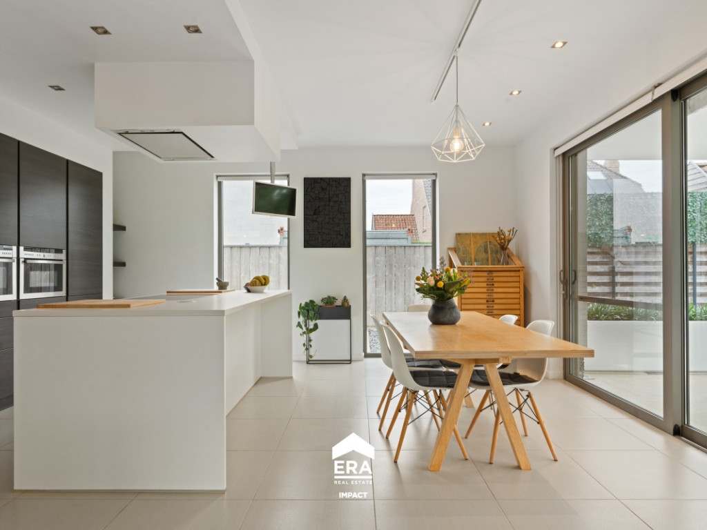 Bijenstraat - 1 - - 3960