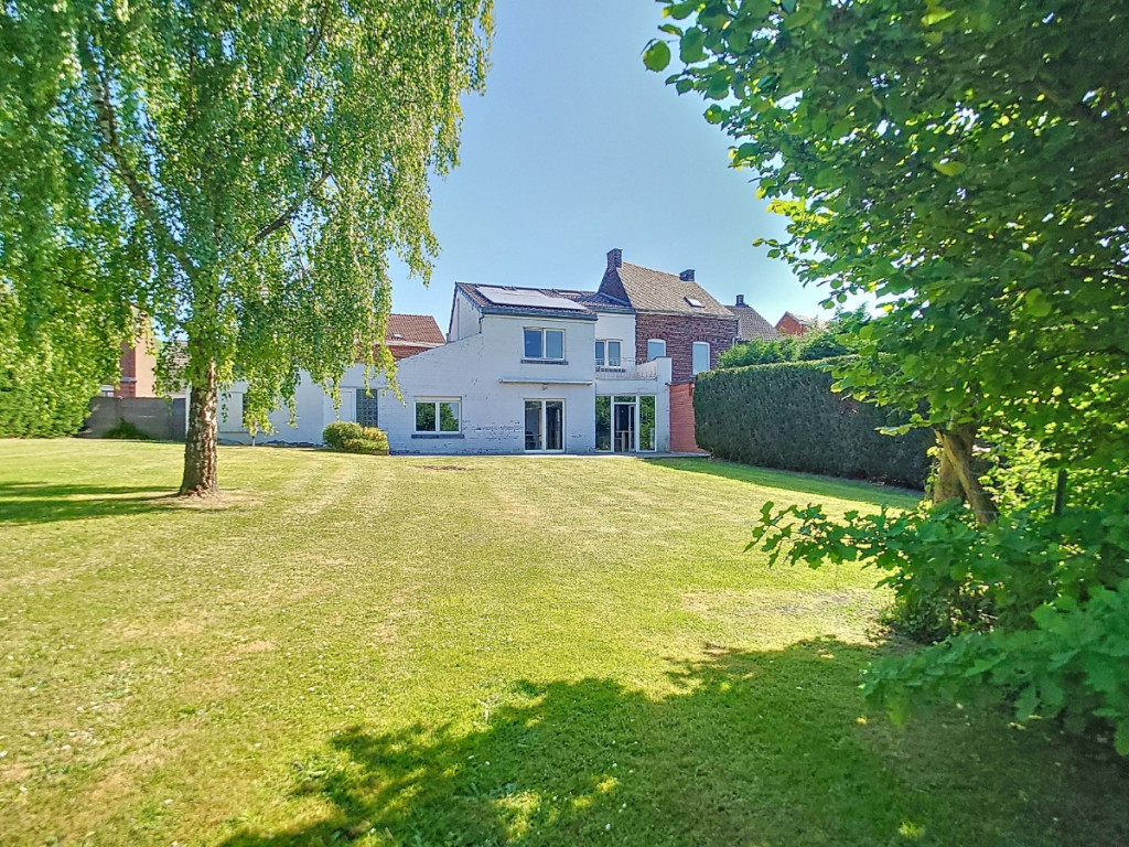 Saint Martin - 8 - - 4520