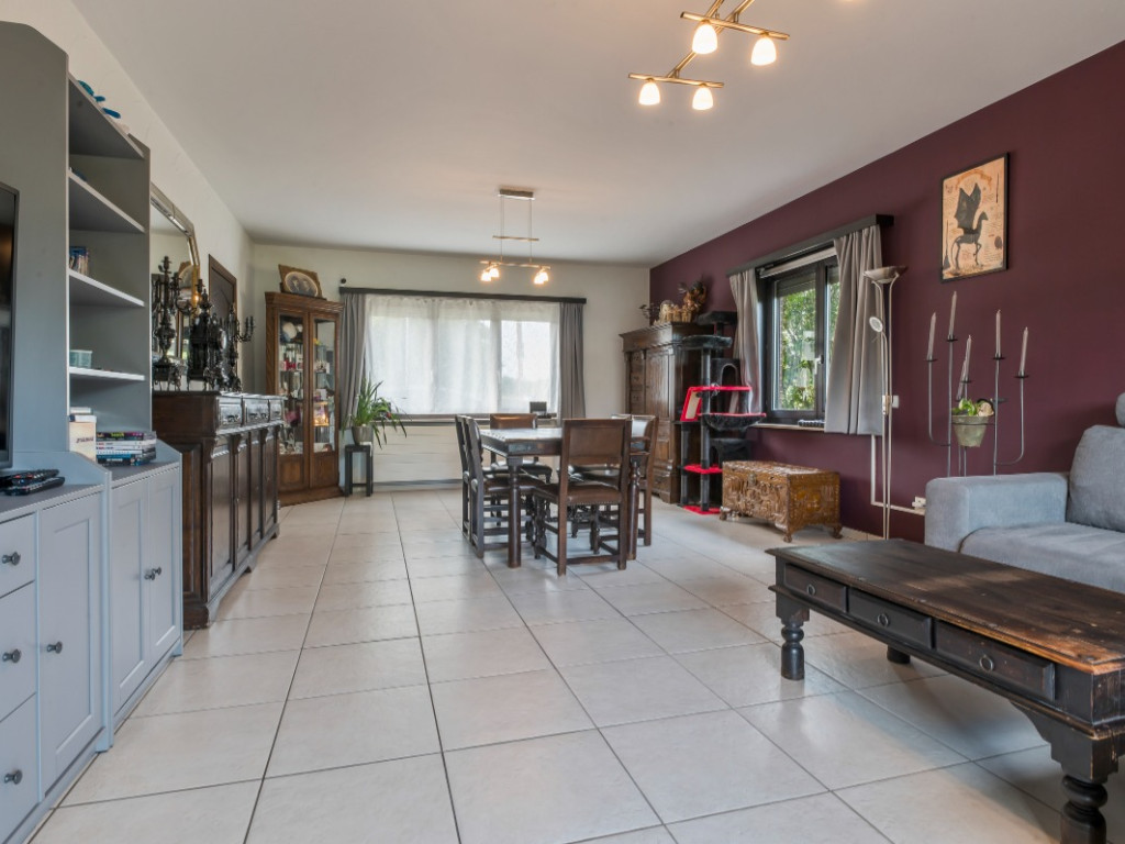 Hoogstraat - 73 - - 9160