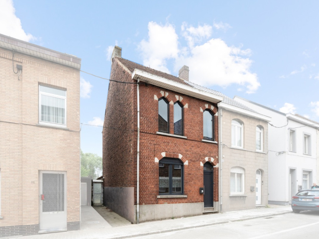 Nieuwstraat - 74 - - 9470