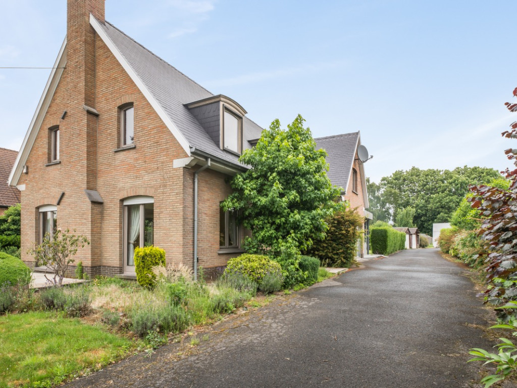 Damstraat - 77 - - 9800