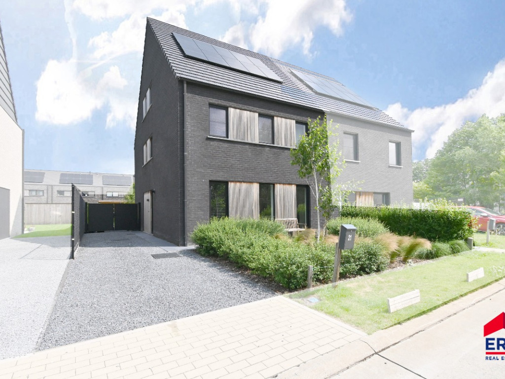 Katoenstraat - 21 - - 9900
