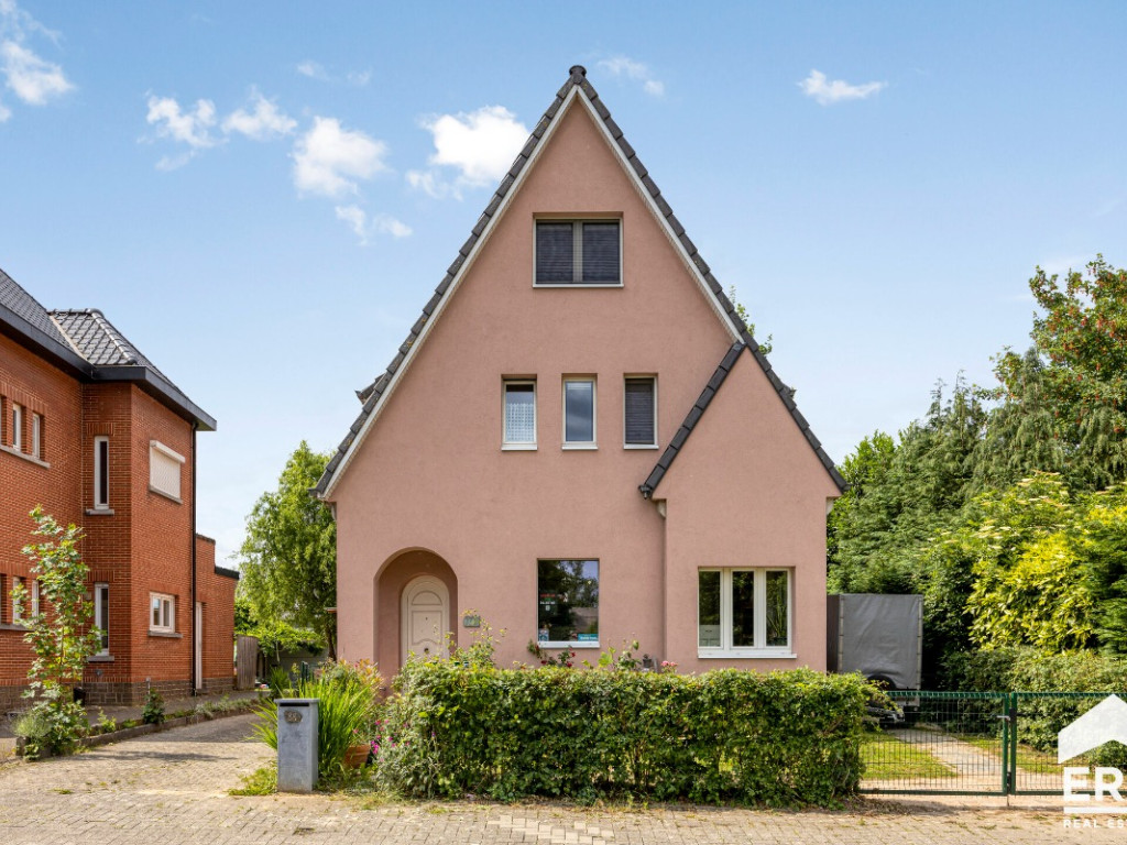 Pastoor Bernaertstraat - 88 - - 1500