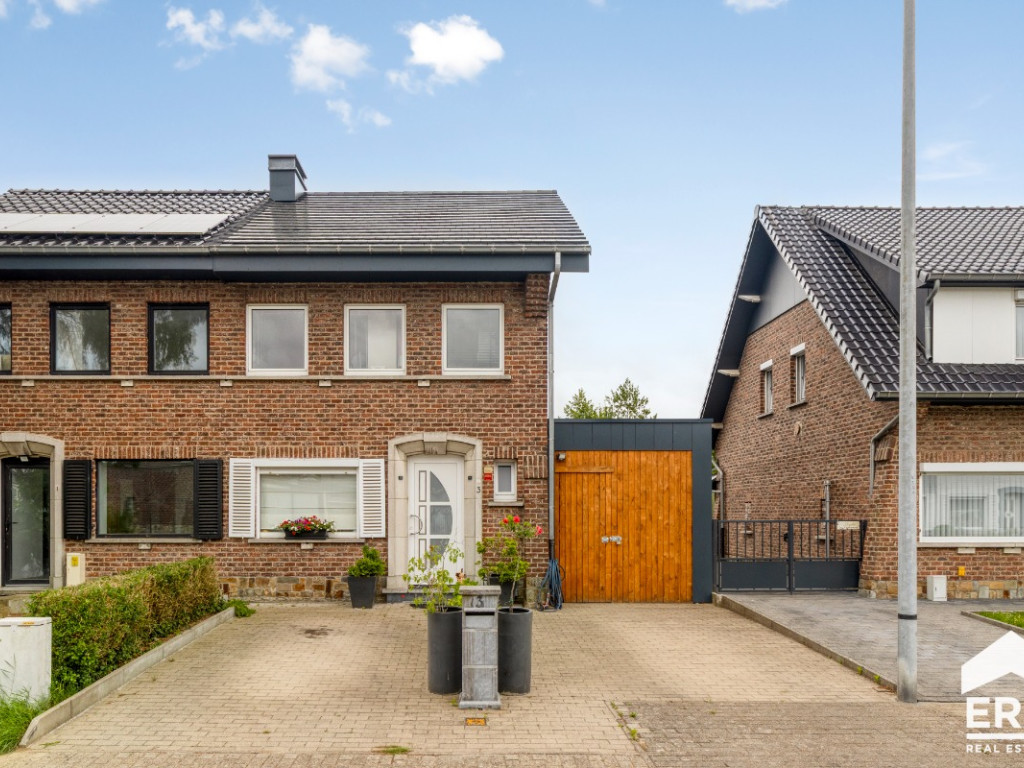 Zonnebloemlaan - 3 - - 1740