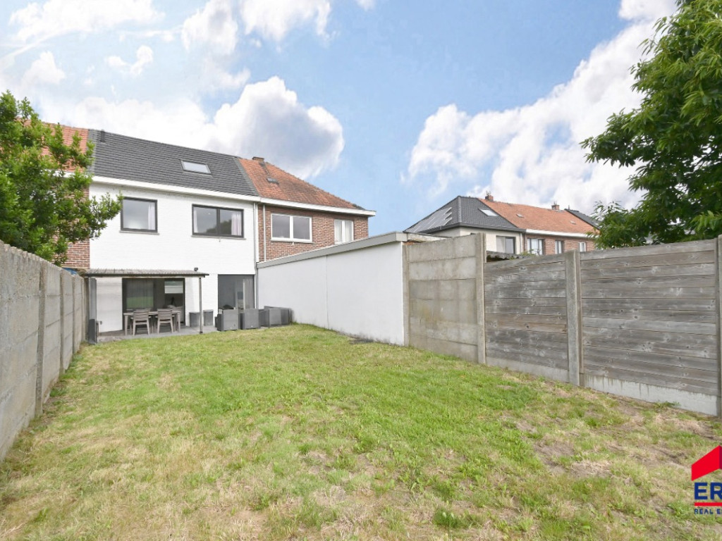 Zoutweg - 102 - - 9950