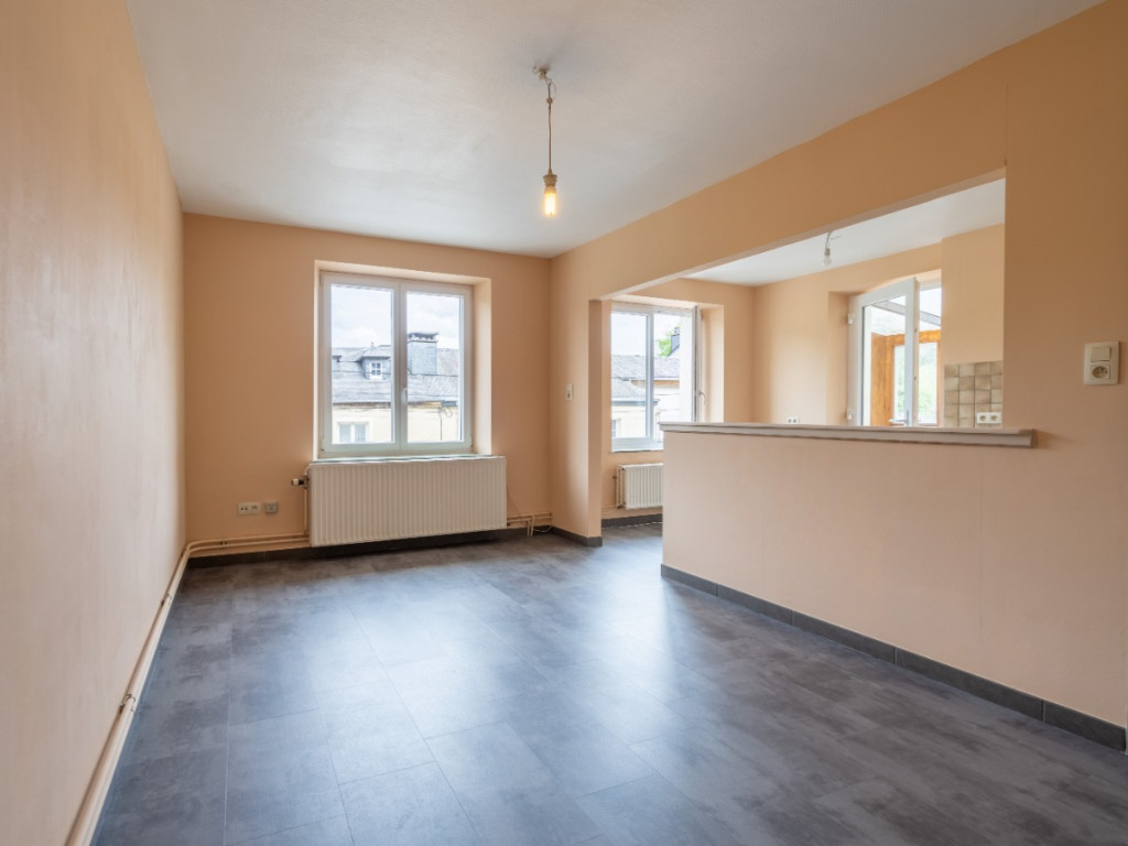 Faubourg de France - 35 - - 6830