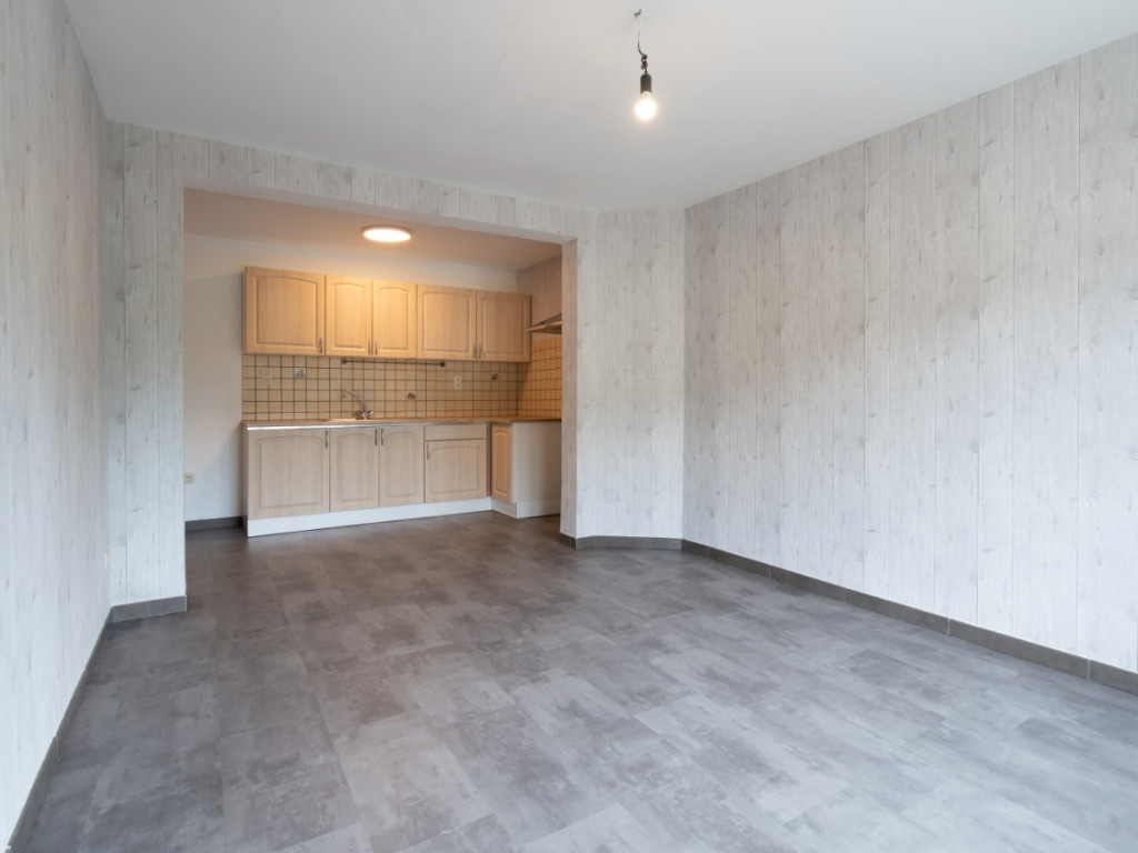 Faubourg de France - 35 - - 6830