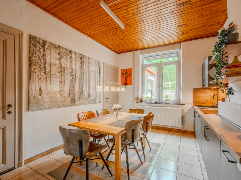 Rue Courte - 12 - - 4420