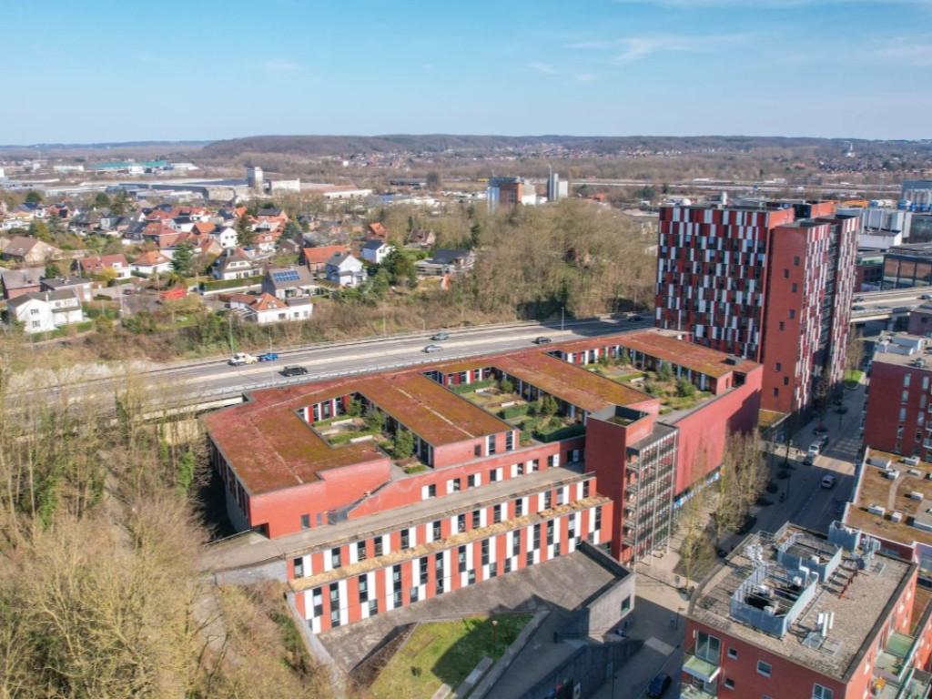 Engels Plein - 28 - 0425 - 3000
