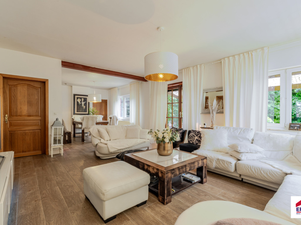 Rue Chef-Lieu - 45 - - 7830