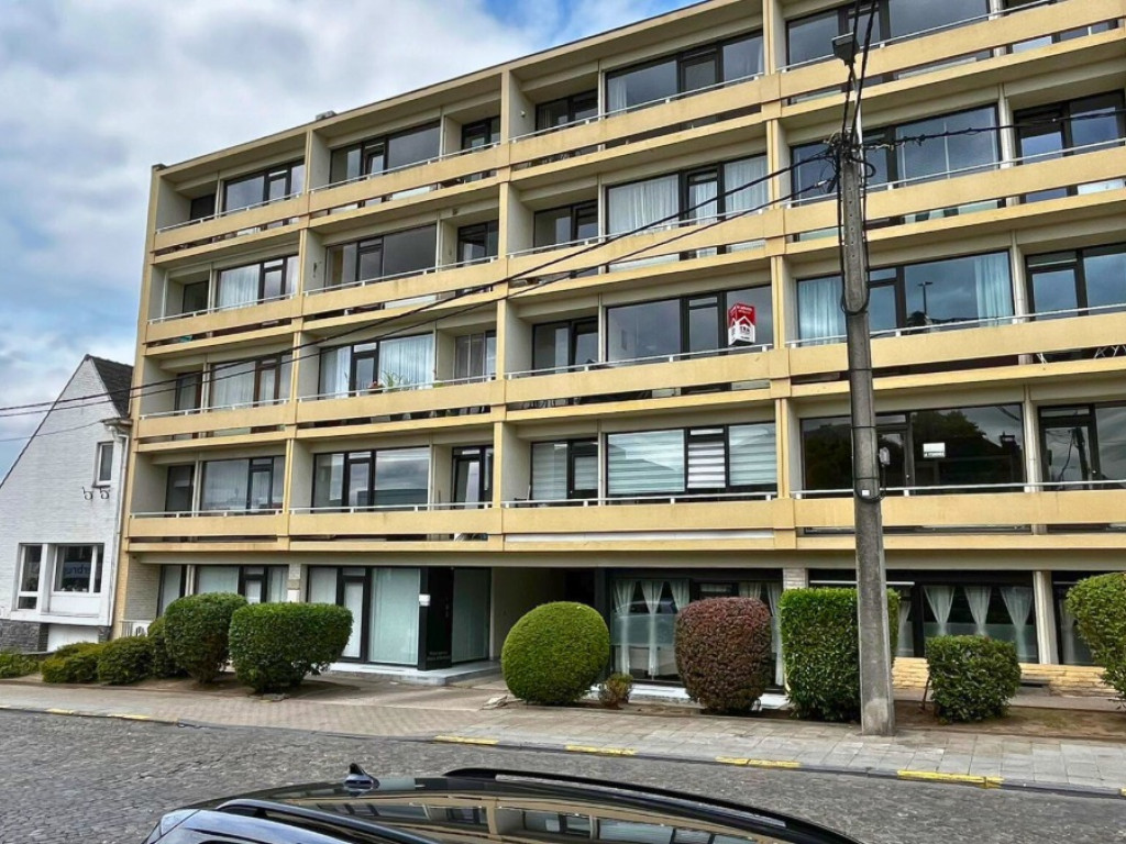 Avenue de Péville - 184 - 021 - 4030
