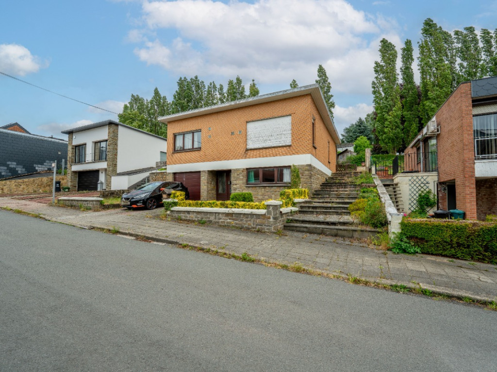 Rue Haute Claire - 42 - - 4460