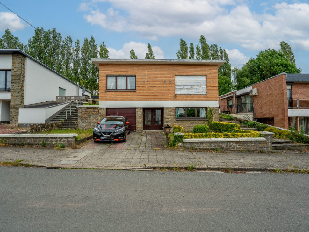 Rue Haute Claire - 42 - - 4460