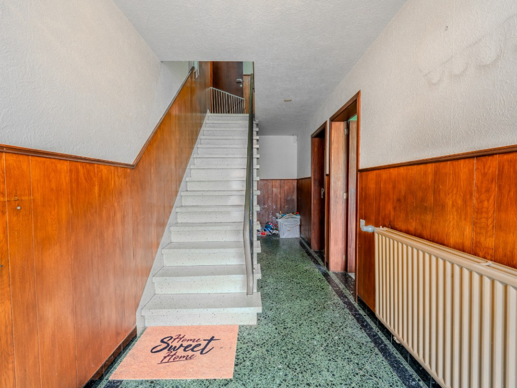 Rue Haute Claire - 42 - - 4460