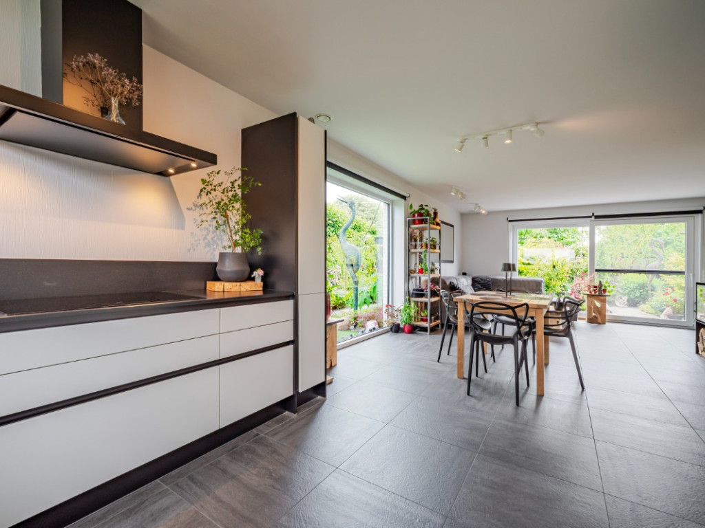 Modest Ghyselenstraat - 23 - - 8670