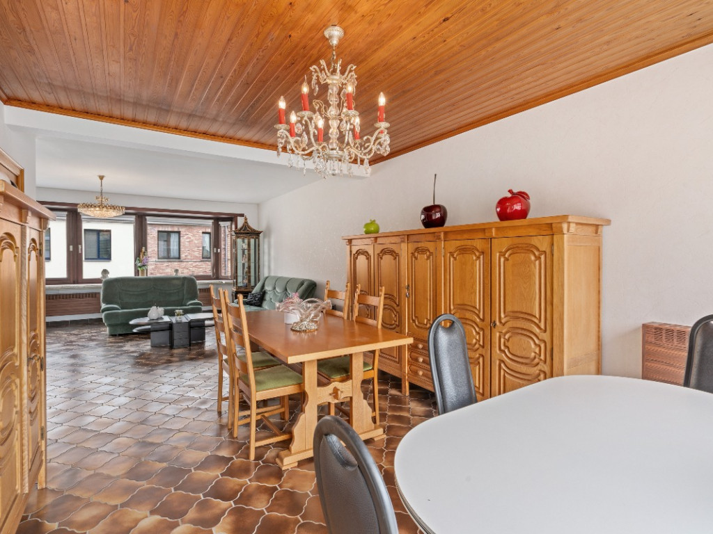 Pollarestraat - 210 - - B155000B003 - 9400