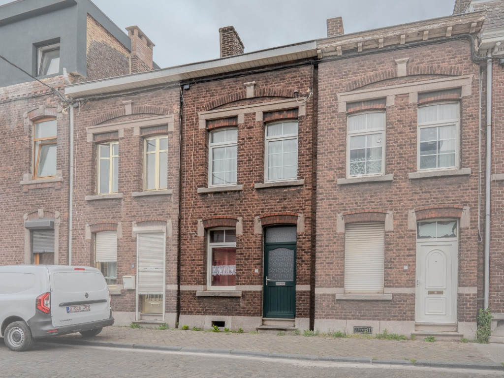 Rue du Centre - 72 - - 4000