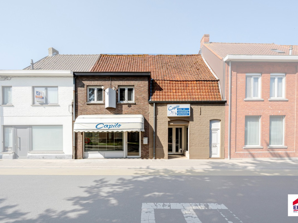 Krommewalstraat - 32 - - 8700
