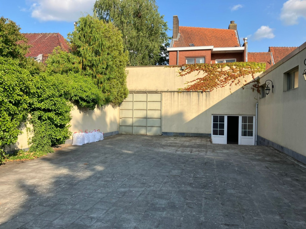 Wolvenstraat - 35+ - - 8500