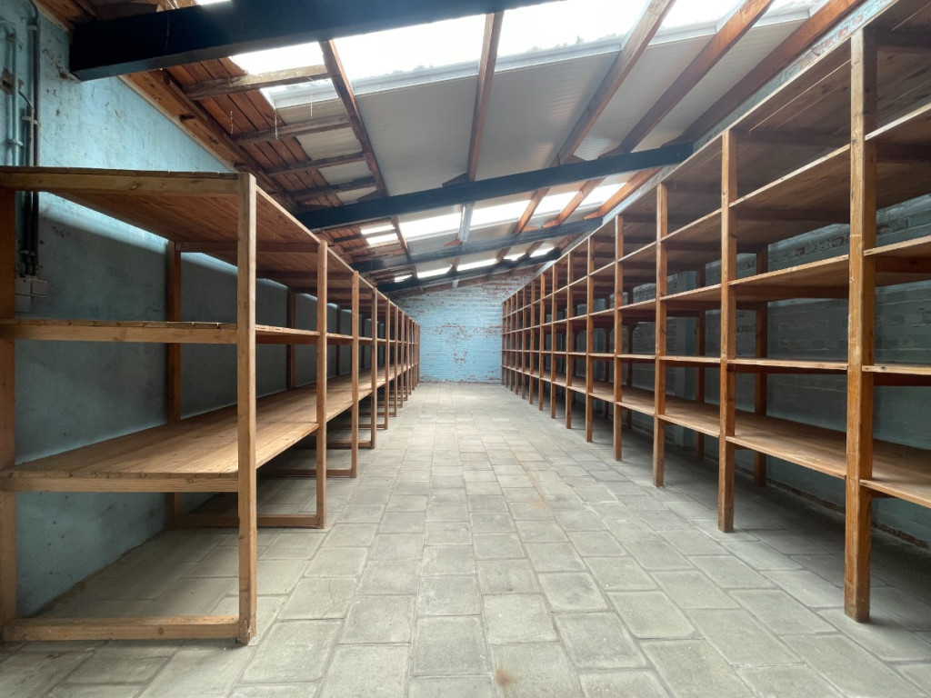 Wolvenstraat - 35+ - - 8500