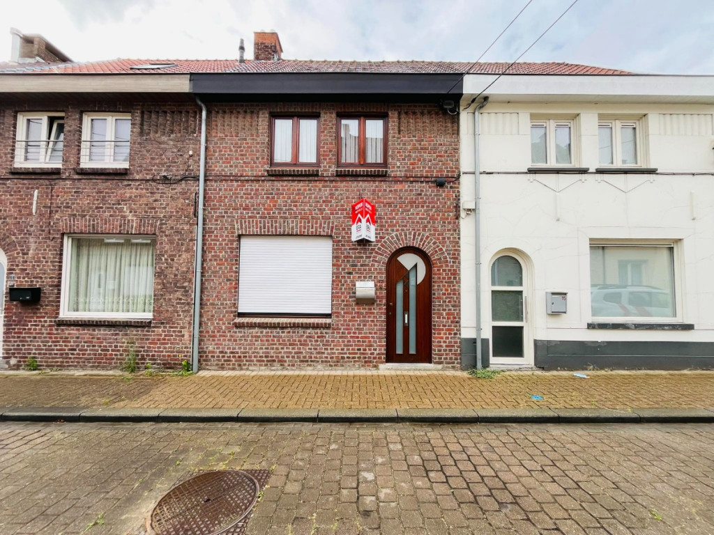 Vredestraat - 13 - - 8800