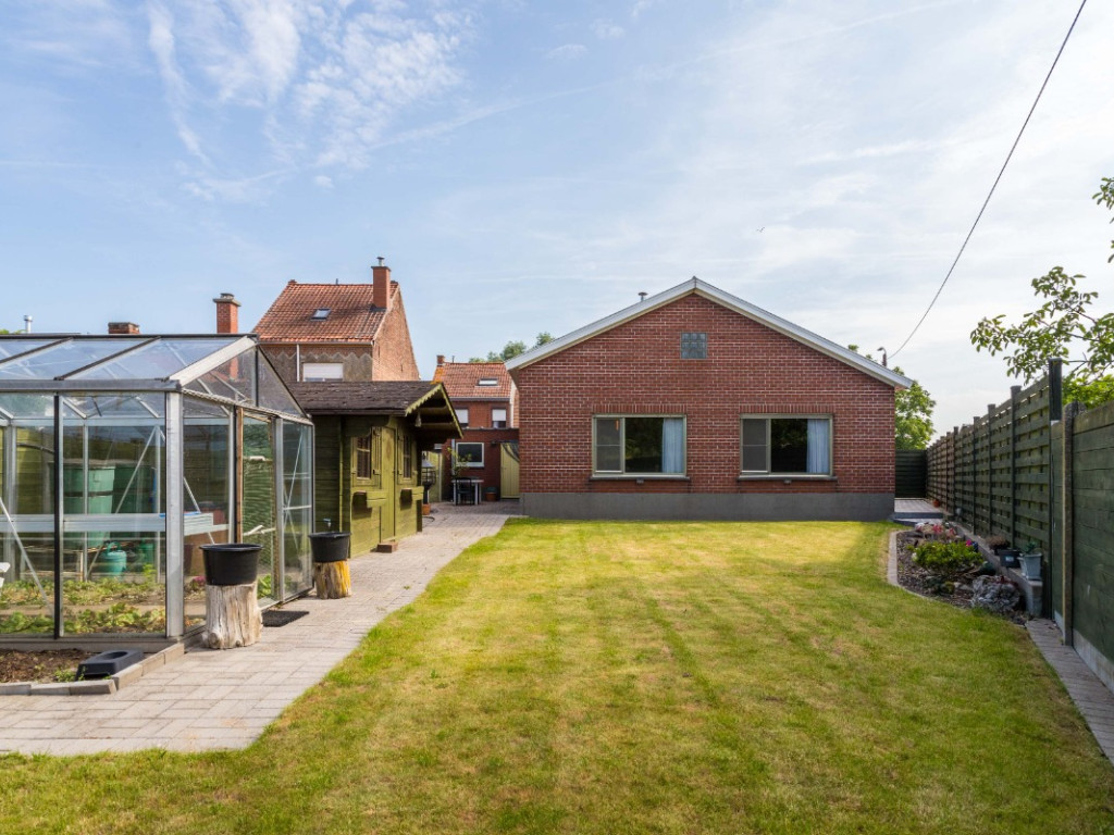 Aalbeeksestraat - 97 - - 8510