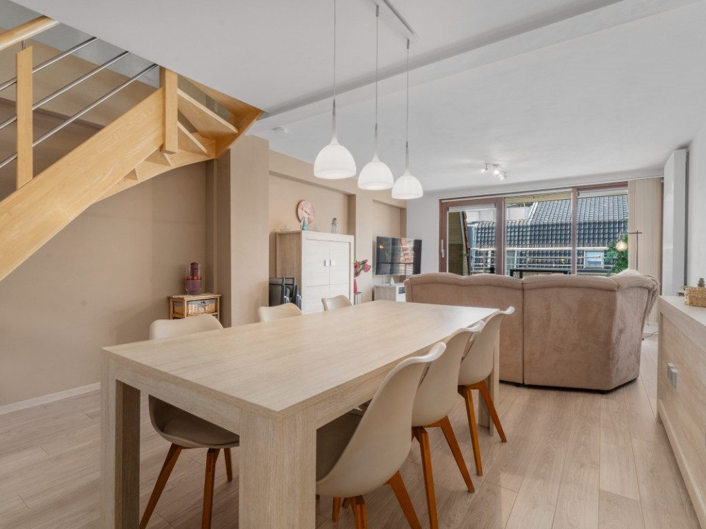 S. Vernieuwestraat - 6 - 502 - 8370