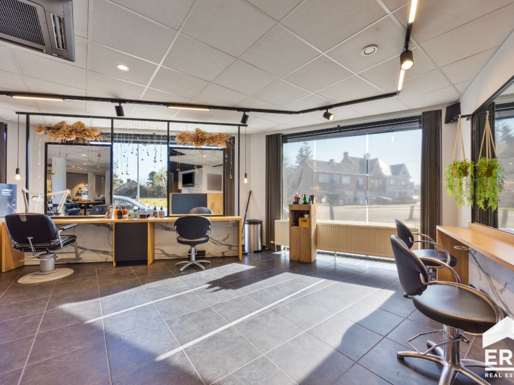 Stationsplein - 20 - 20 A - 8730
