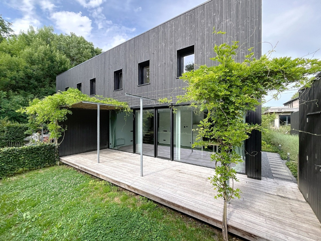 Rue des petites roches - 85 - - 4000