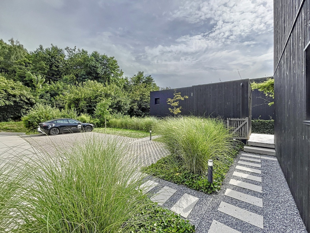 Rue des petites roches - 85 - - 4000