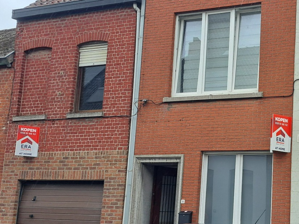 Speldenstraat - 18 - - 8940
