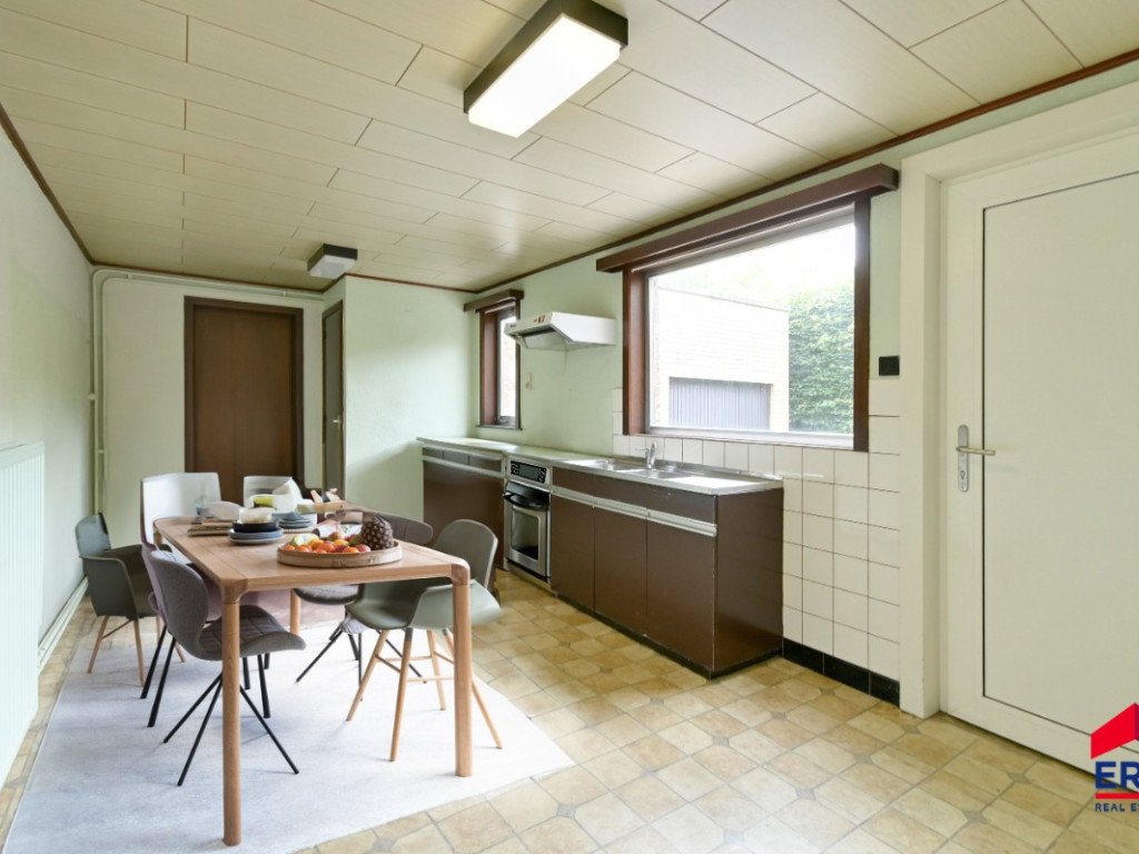 Gravin Madeleine d'Alcantaralaan - 124 - - 9971