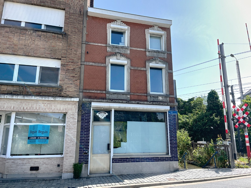Rue de Jeumont - 15 - - 7860