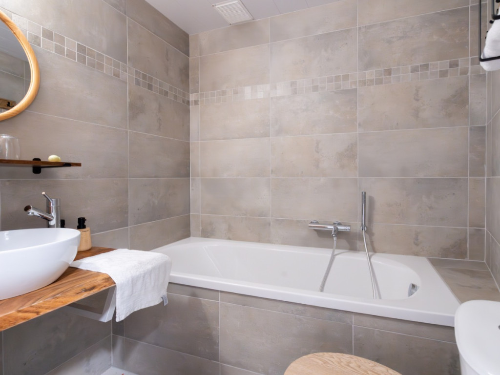 Rue de Cornicelles - 1 - A - 6810