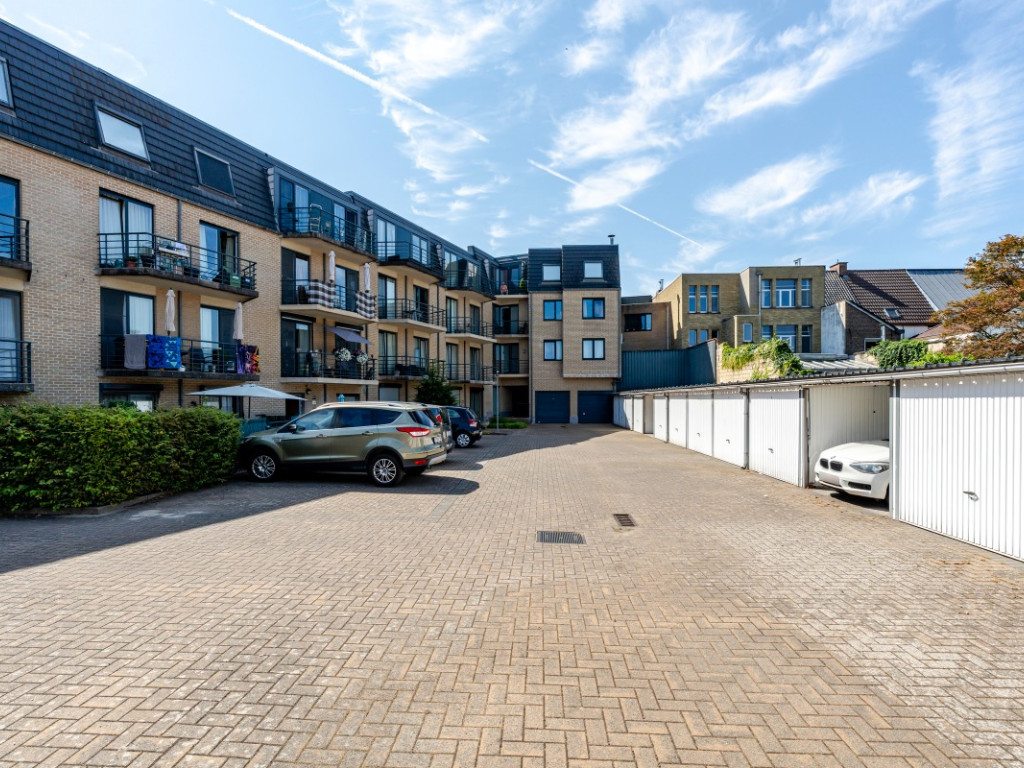 Grensstraat - 4 - - 9620