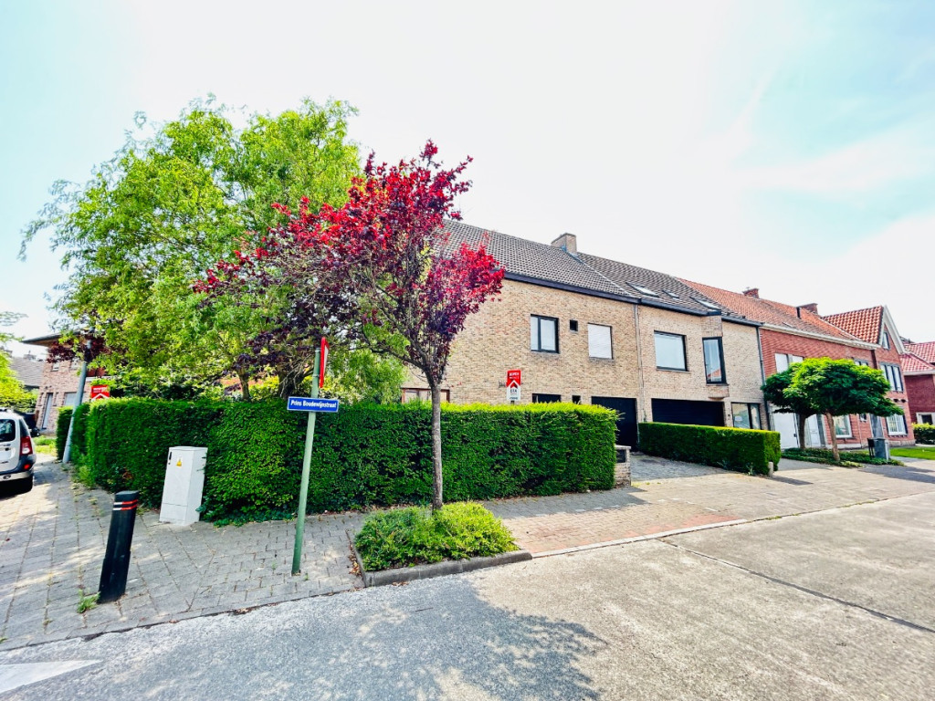 Prins Boudewijnstraat - 63 - - 8800