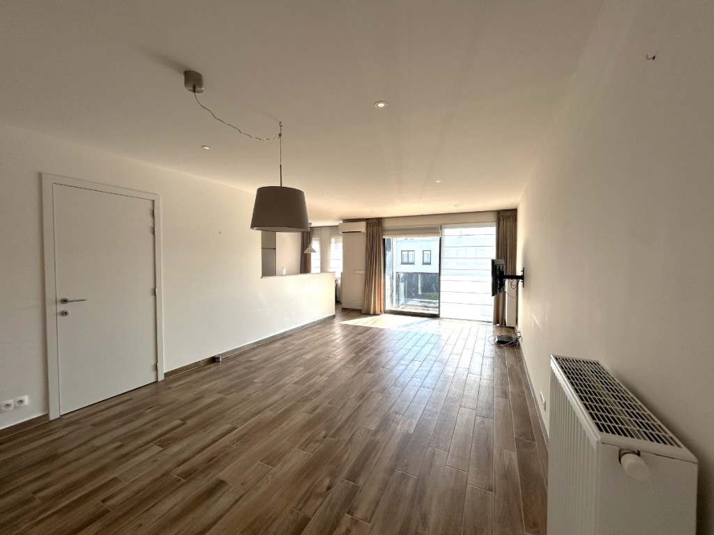 Stationsstraat - 91a - 3 - 8340